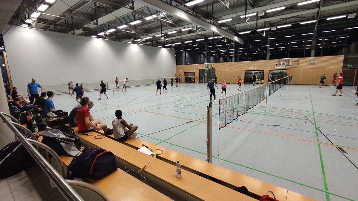 Badminton